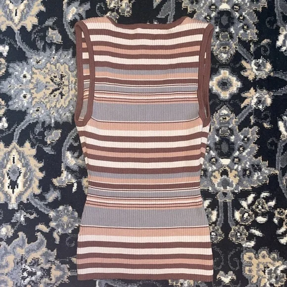 Evereve Bristol sweater tank - Picture 2 of 4